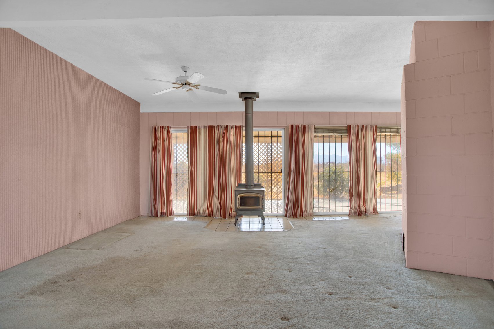 Image for Hesperia Commercial Advantage