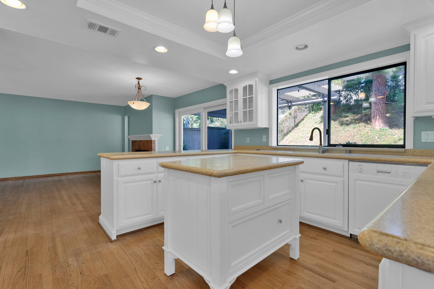 Image for Irvine Turtle Rock Retreat