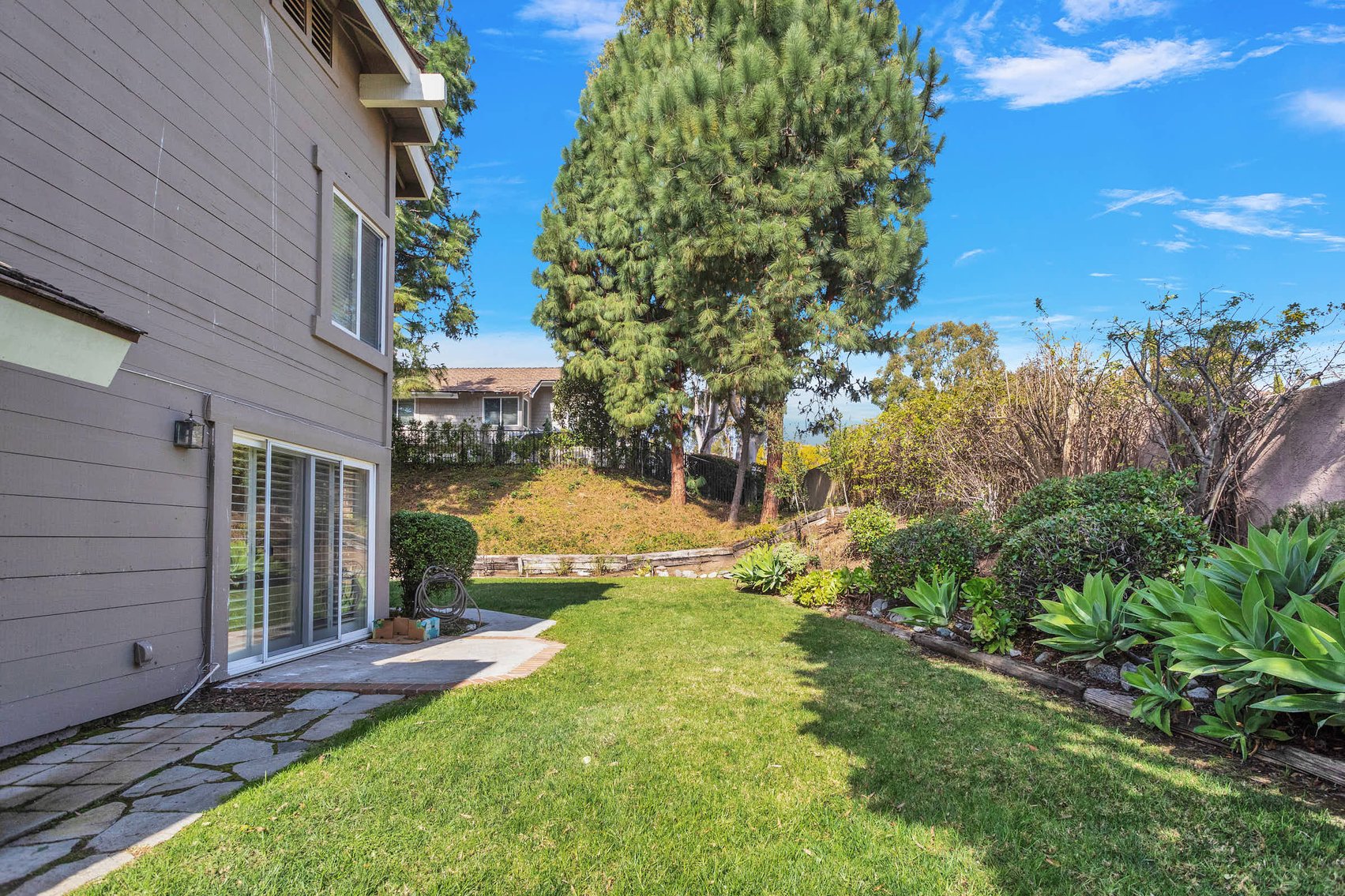 Image for Irvine Turtle Rock Retreat