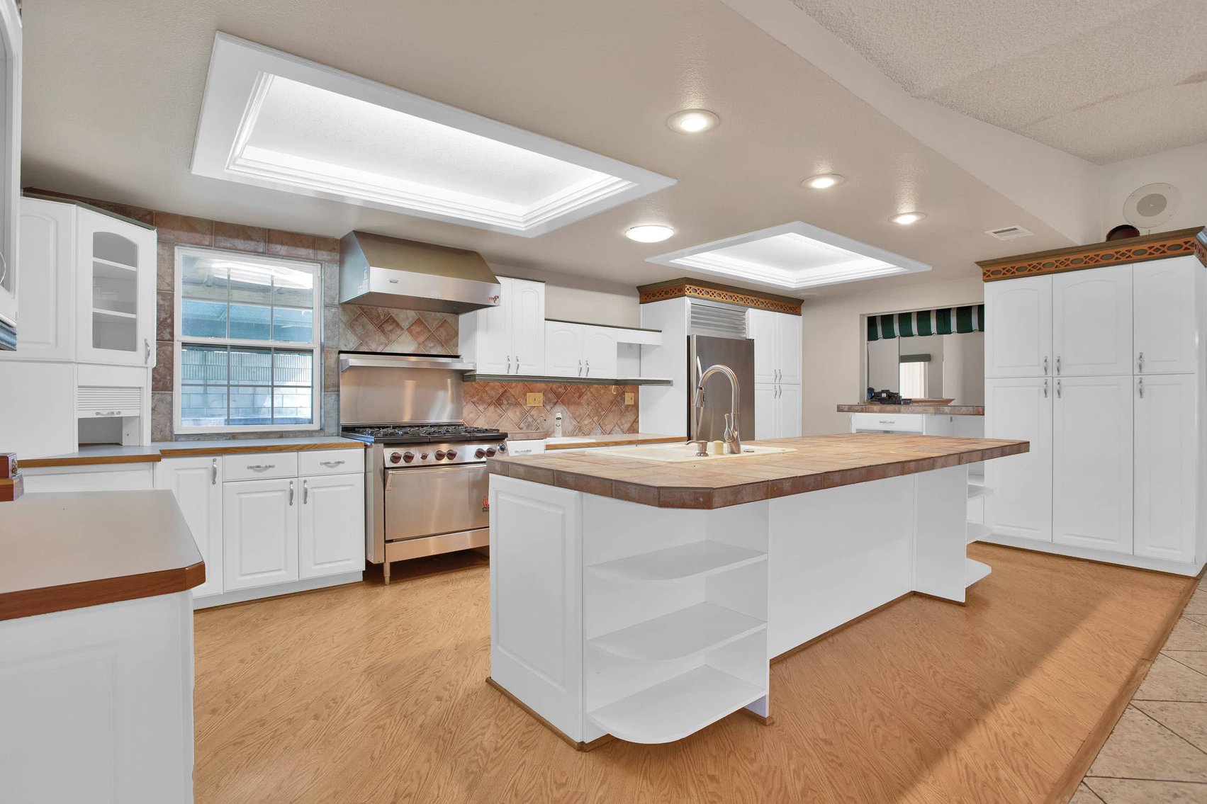 Image for Hemet Hideaway Oasis