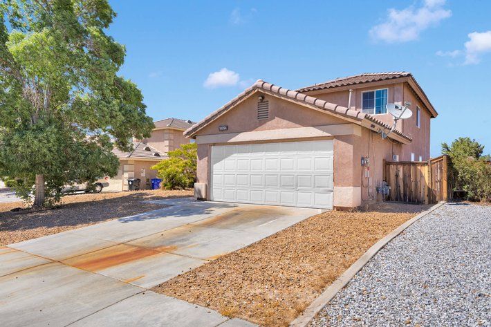 Image for Spacious 4-Bedroom Near the Park