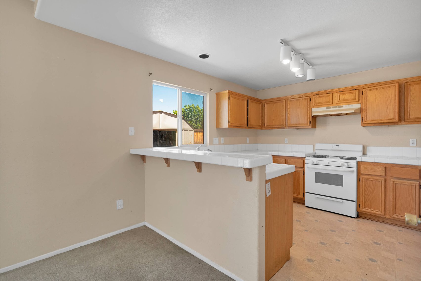 Image for Spacious 4-Bedroom Near the Park