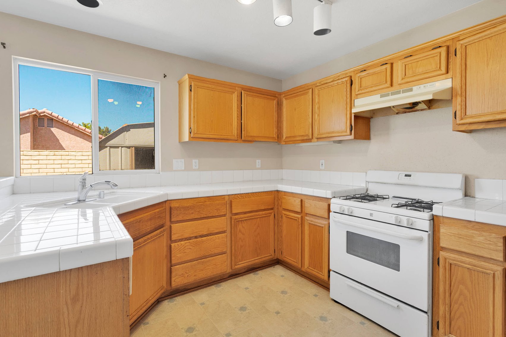 Image for Spacious 4-Bedroom Near the Park