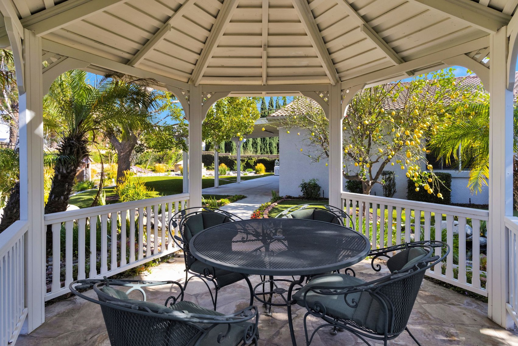 Image for Sierra Lakes Garden Retreat