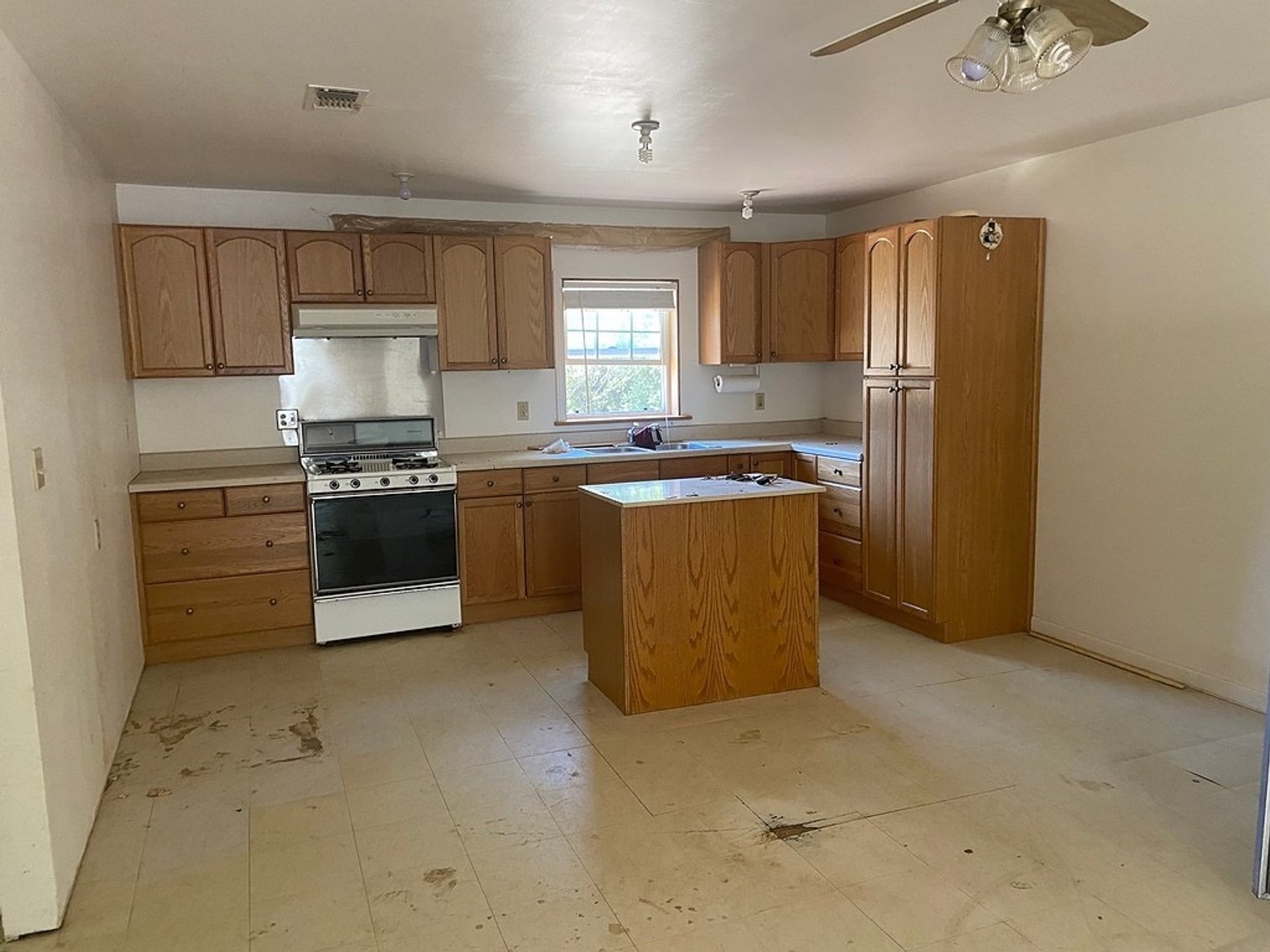 Image for Postvine Real Estate Auction