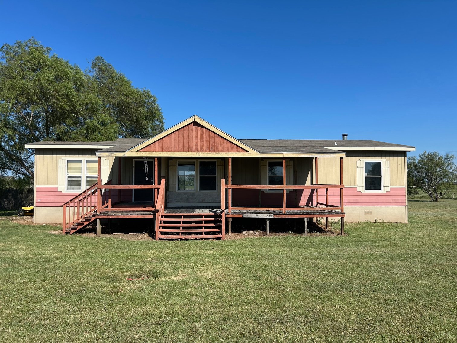 Image for West Point, Texas - Real Estate Auction