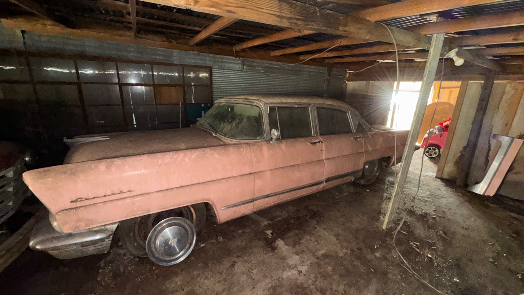 Image for Online Antique & Vintage Car Auction