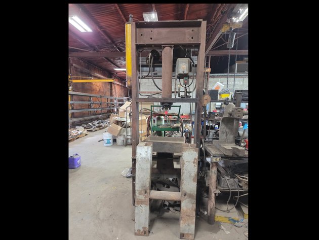 Image for La Grange Online Auction #4