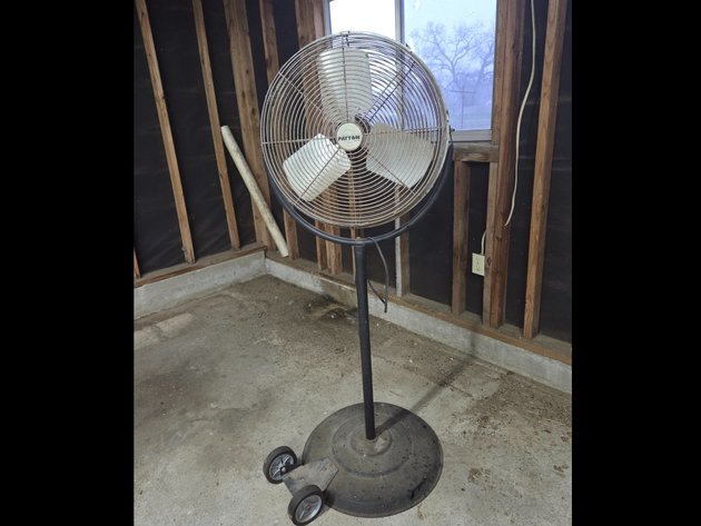 Image for Schulenburg Marketplace Online Auction