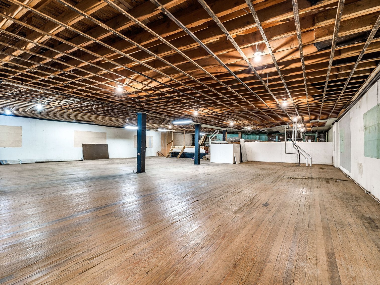 Image for 13,000' Commercial Property