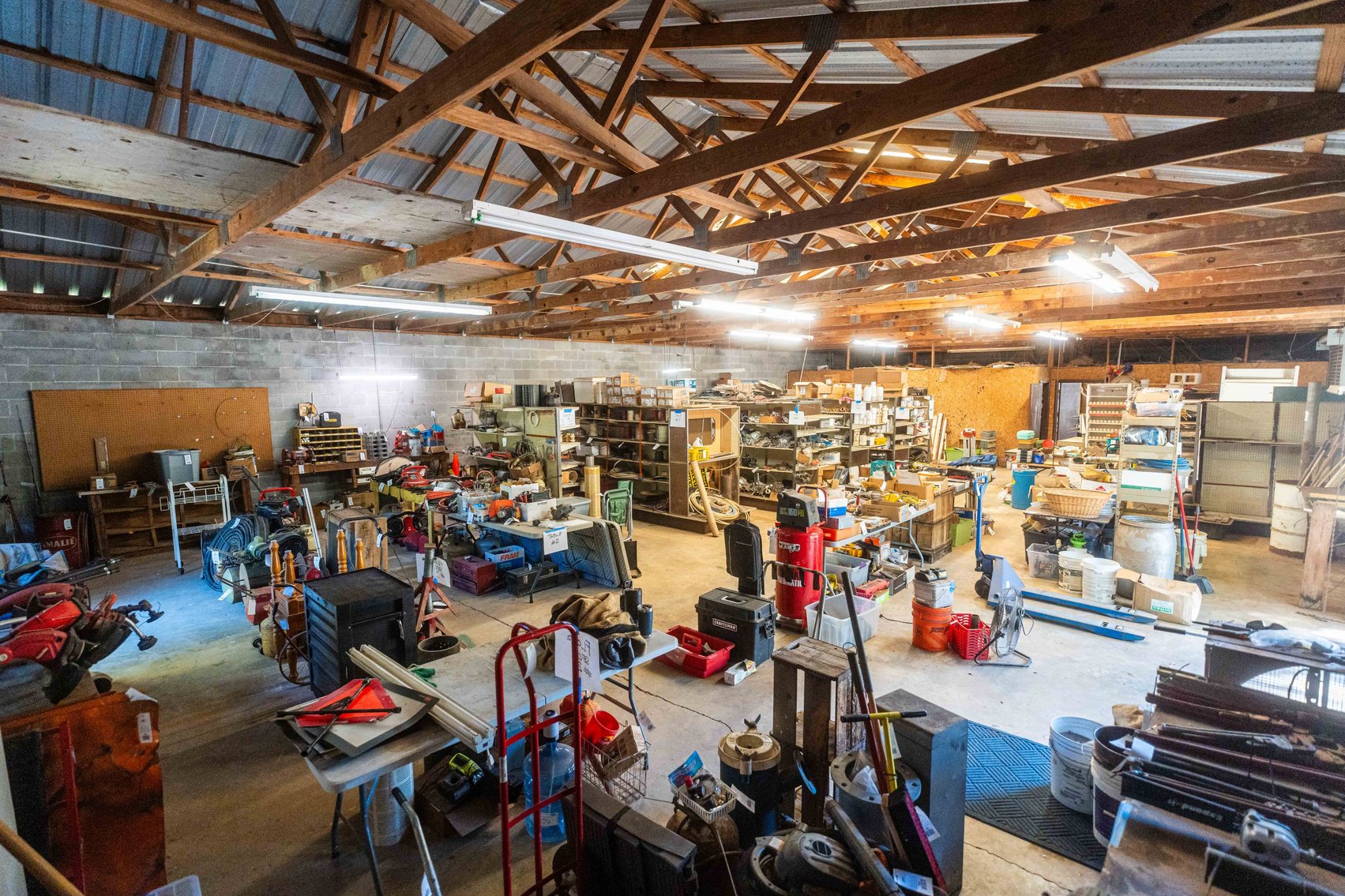 Image for 3,200 +/- SqFt Warehouse and Office on 1 +/- Acre in Albany, Georgia