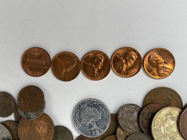 Image for (100+) International Coinage and Lincoln Head Cents