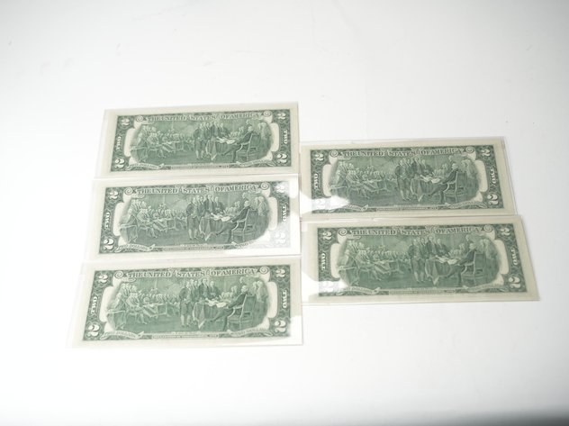 Image for (5) $2 Notes in Sequential Serial Number Stamped Apr 13 1976 Nashville, GA
