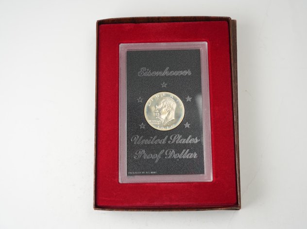 Image for 1971 S and 1974 S Eisenhower Proof Dollars