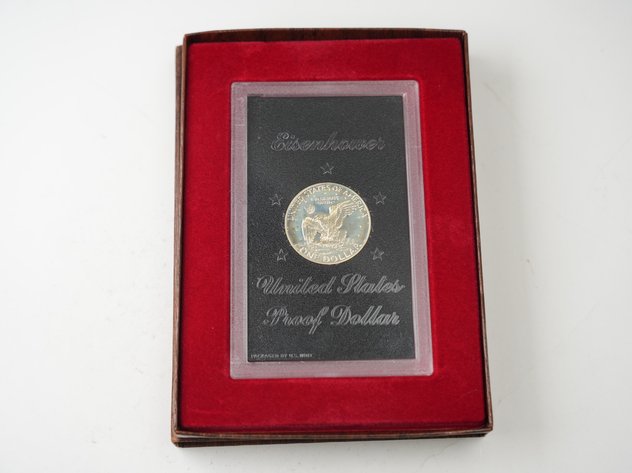 Image for 1971 S and 1974 S Eisenhower Proof Dollars