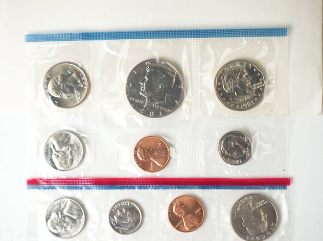 Image for (6) US Mint Uncirculated P and D Coin Sets 1976-1981