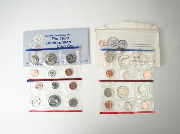 Image for (6) US Mint Uncirculated P and D Coin Sets 1984, 1987-1990, and 1998