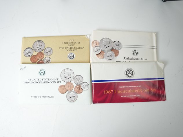 Image for (4) US Mint Uncirculated P and D Coin Sets 1987-1990