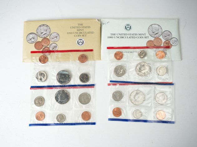 Image for (4) US Mint Uncirculated P and D Coin Sets 1987-1990