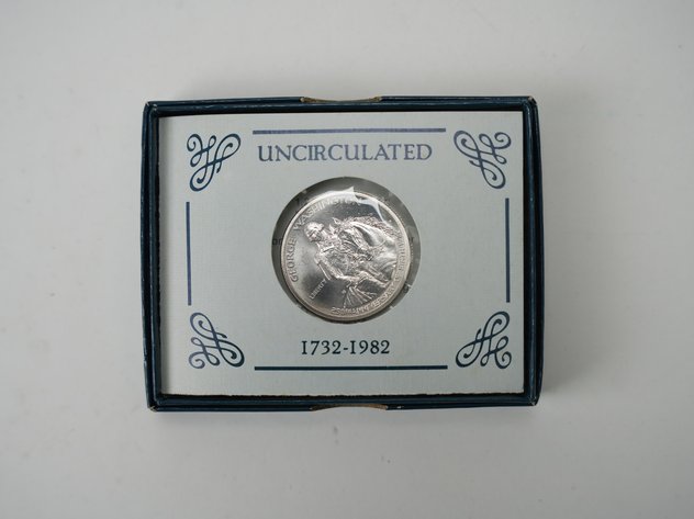 Image for (2) 1982 George Washington Commemorative Silver Half Dollar Proofs