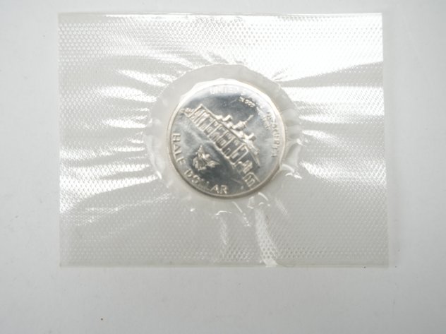 Image for (2) 1982 George Washington Commemorative Silver Half Dollar Proofs