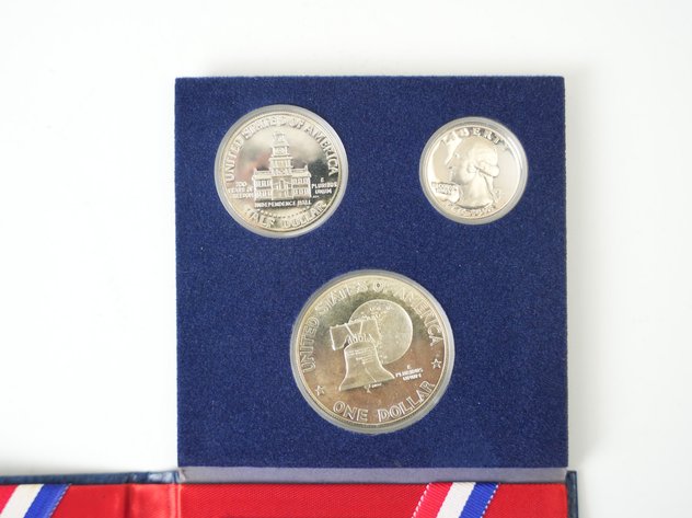 Image for 1976 US Bicentennial Silver Proof Set (3) Coins