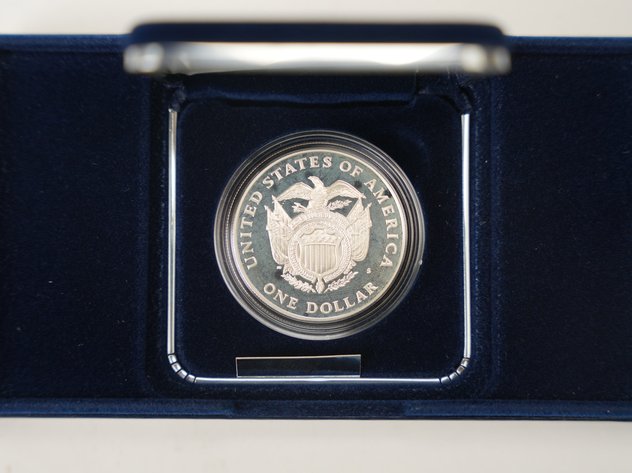 Image for 1994 US Capital Commemorative Proof Silver Dollar