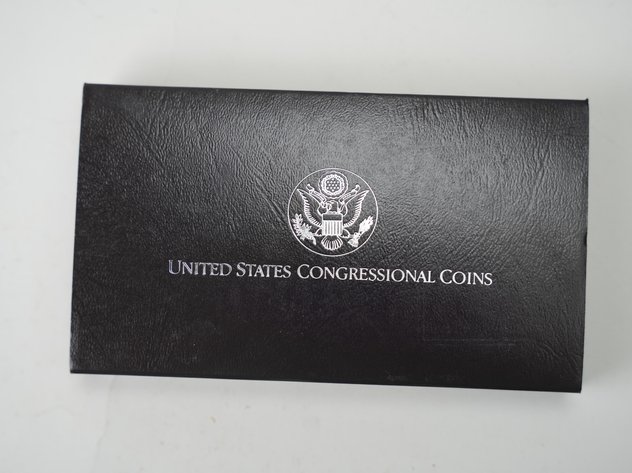 Image for 1989 US Congressional Coin Set with Silver Dollar and Clad Half Dollar