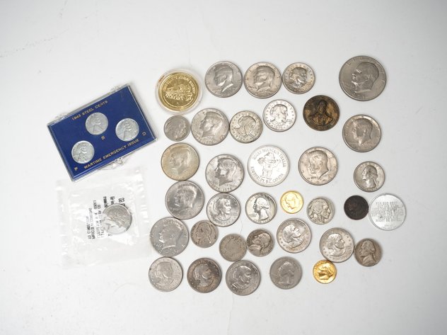 Image for Coin Collector's Starter Set with Dozens of Great Coins