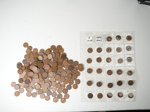 Image for (250+) Lincoln Head Wheat Cents