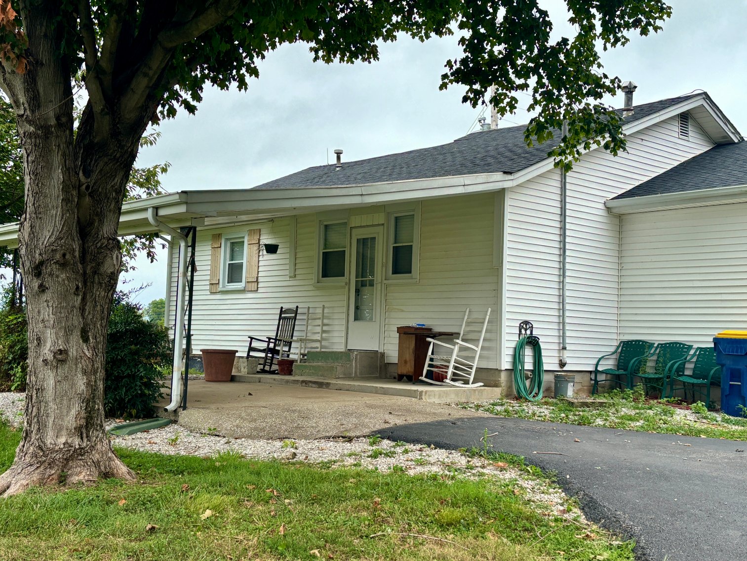 Image for KEITH MARR ESTATE - REAL ESTATE - PUBLIC AUCTION 4805 SMITHS GROVE SCOTTSVILLE ROAD, KY 42171