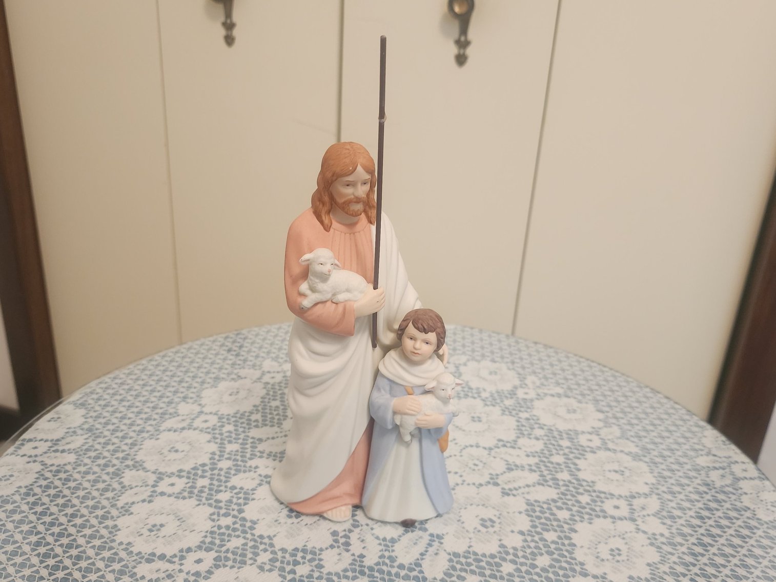 Image for Cardinal Hills Moving Sale