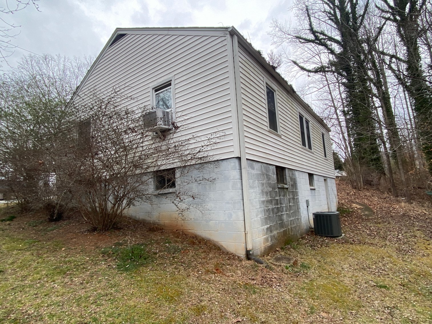 Image for Gordon Hall Estate - 3 Bedroom Home with Bonus Lot in Elkin, NC