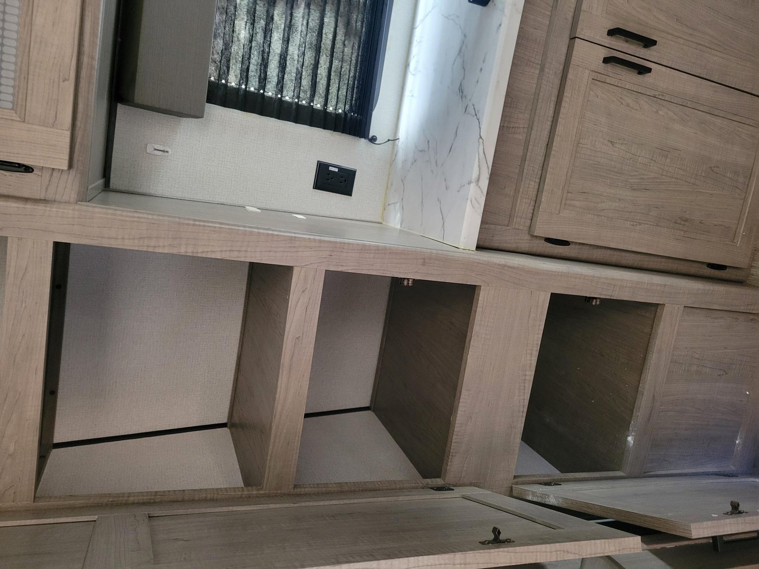 Image for 2021 Keystone RV Hideout 38FKTS