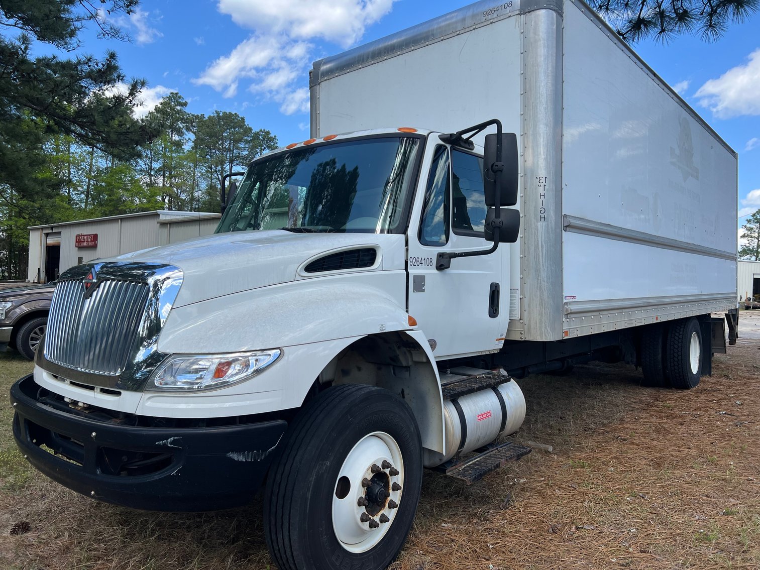Image for 2015 International 4300 Box Truck