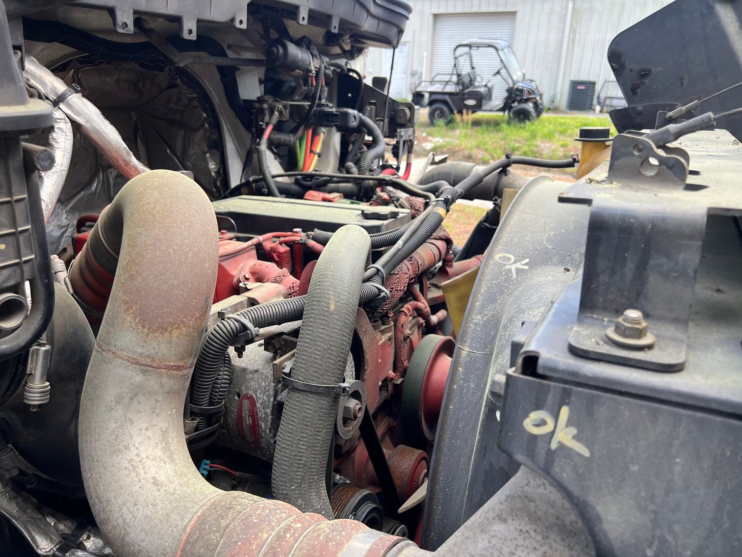 Image for 2015 International 4300 Box Truck