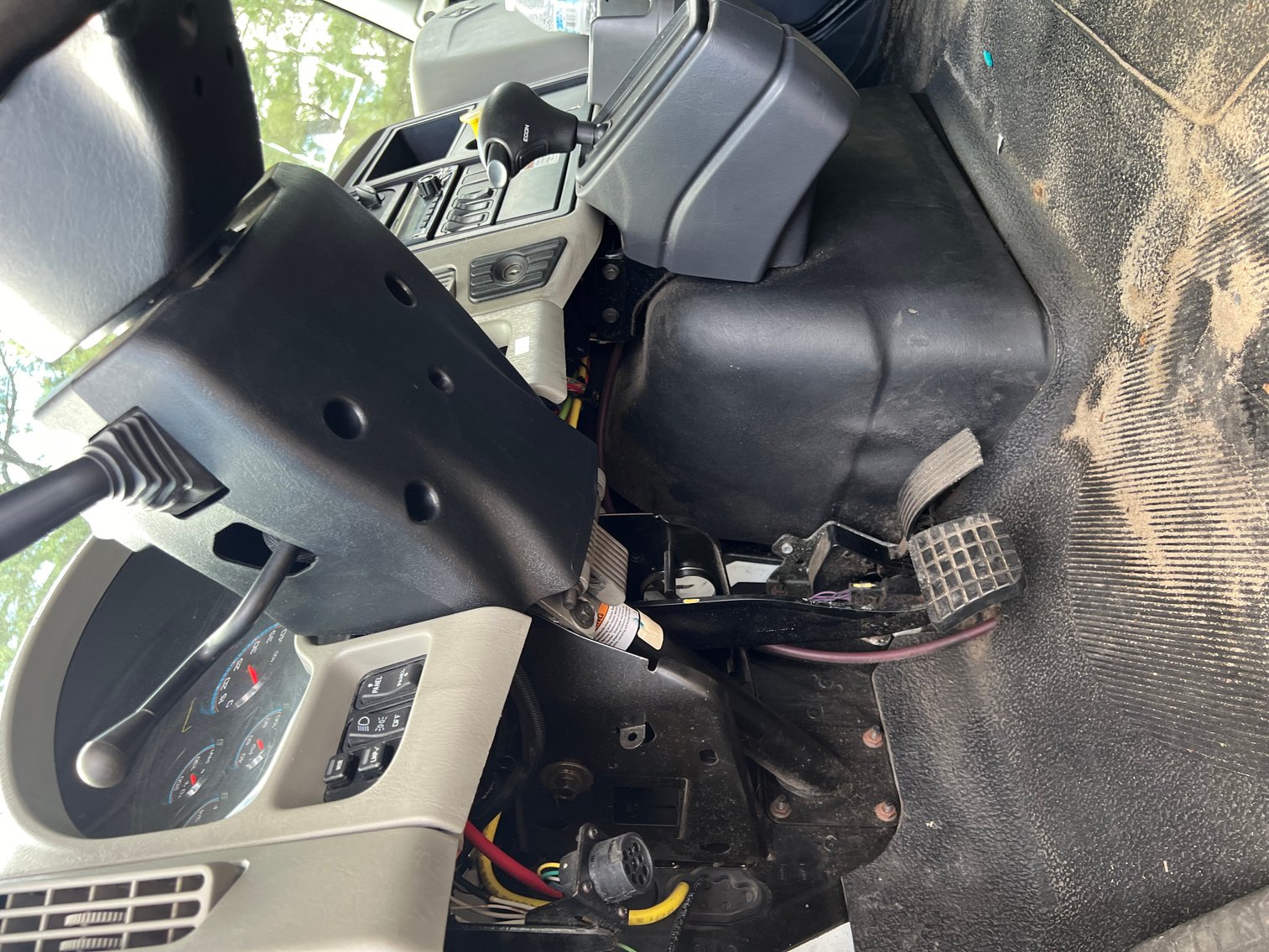 Image for 2015 International 4300 Box Truck