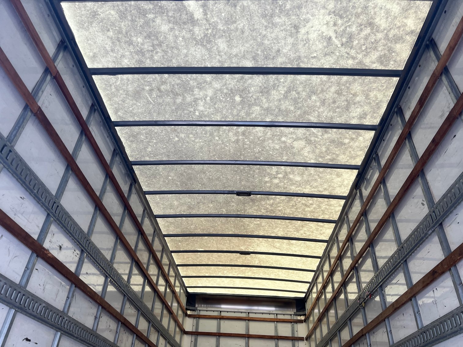 Image for 2015 International 4300 Box Truck