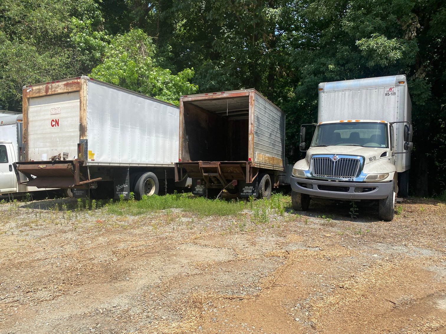 Image for [LISTING] Charlotte Mecklenburg Schools Surplus Auction