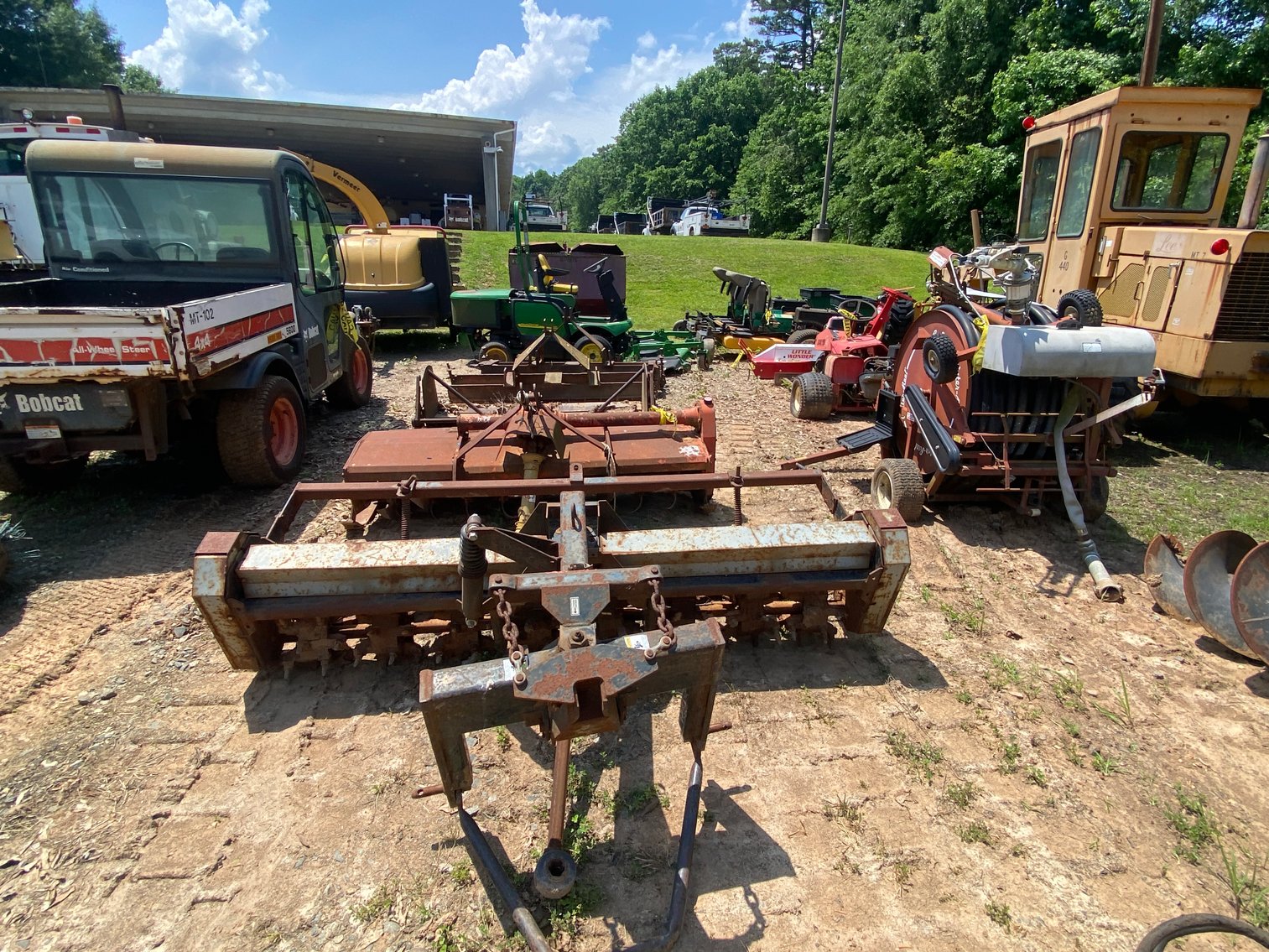 Image for [LISTING] Charlotte Mecklenburg Schools Surplus Auction