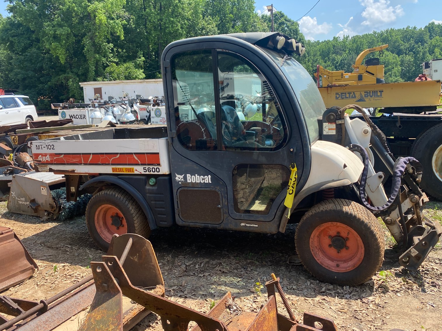 Image for [LISTING] Charlotte Mecklenburg Schools Surplus Auction