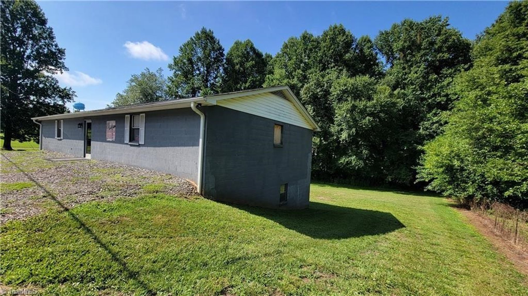 Image for Building For Sale in Mount Airy - 1193 Pine Ridge Road