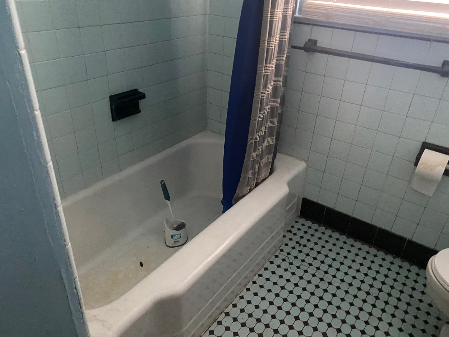 Image for US Marshals Service Auction - 2 Bedroom Home Near Downtown Charlotte, NC