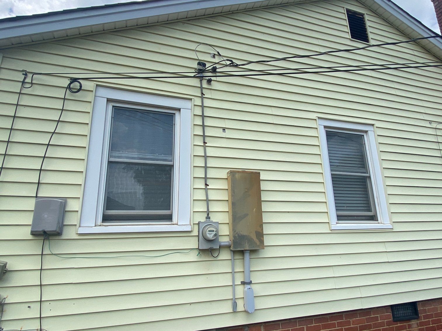 Image for US Marshals Service Auction - 2 Bedroom Home Near Downtown Charlotte, NC