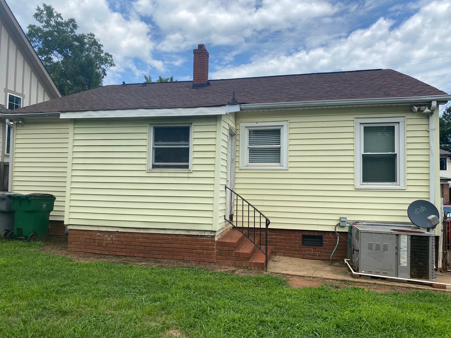 Image for US Marshals Service Auction - 2 Bedroom Home Near Downtown Charlotte, NC