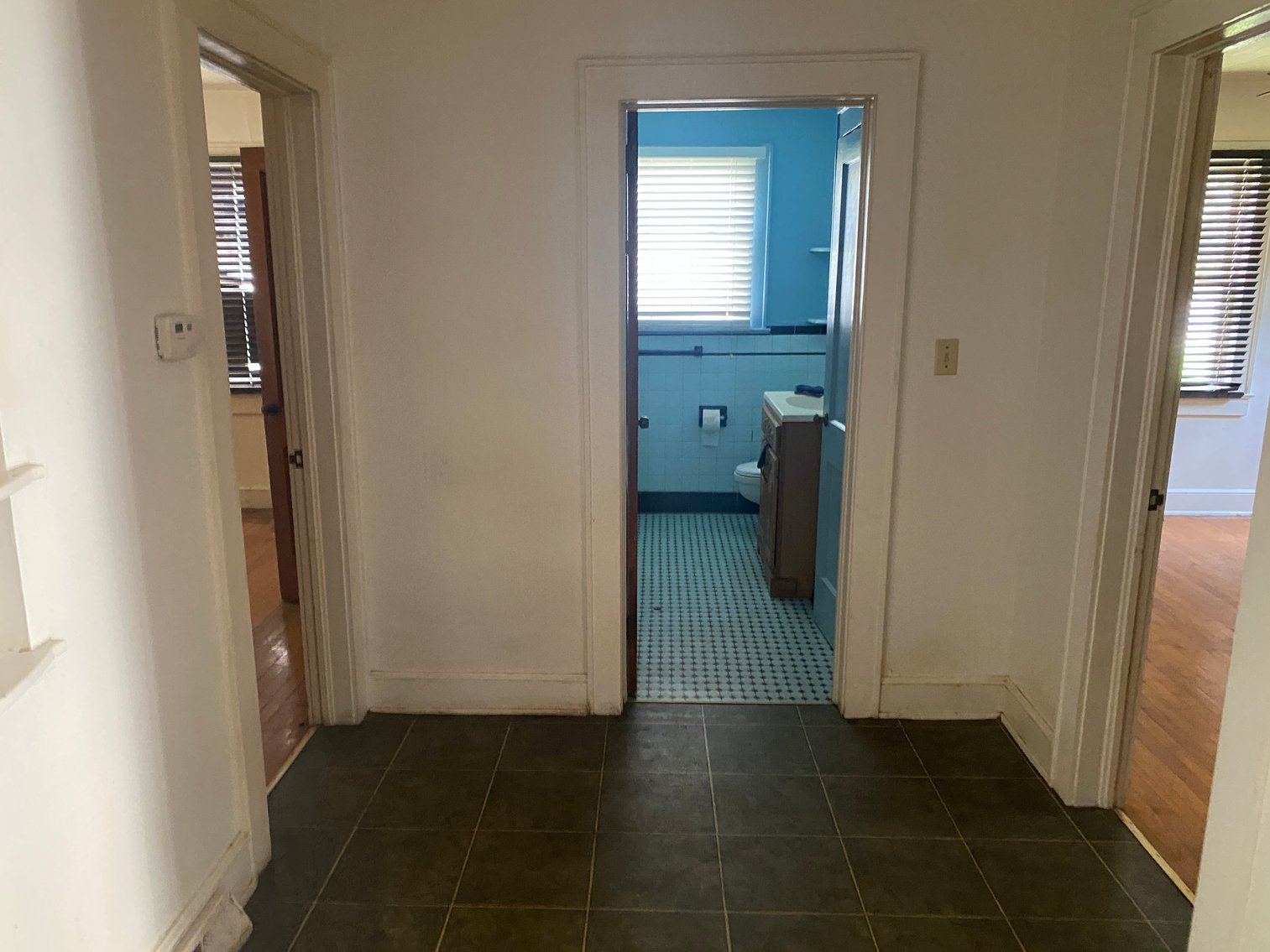 Image for US Marshals Service Auction - 2 Bedroom Home Near Downtown Charlotte, NC