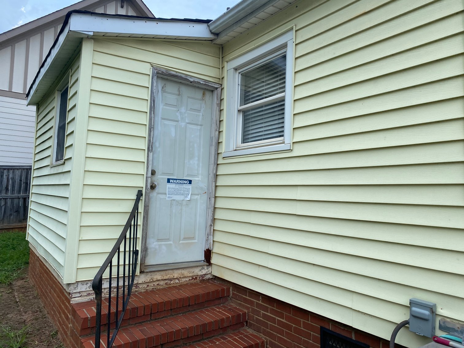 Image for US Marshals Service Auction - 2 Bedroom Home Near Downtown Charlotte, NC