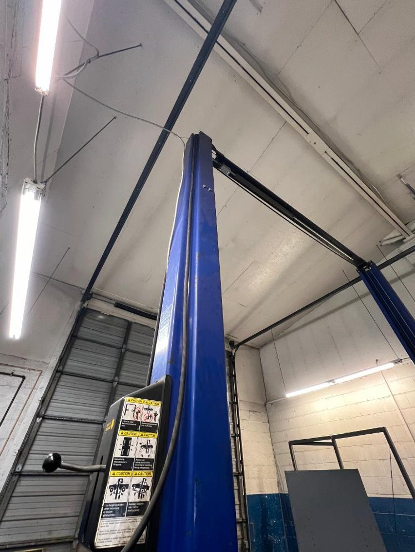 Image for Creed Transmission Surplus Auction