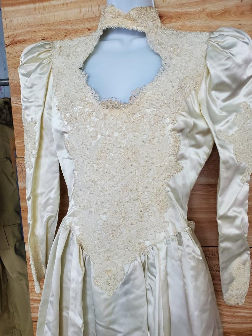 Image for The Groovy Goose Liquidation Auction