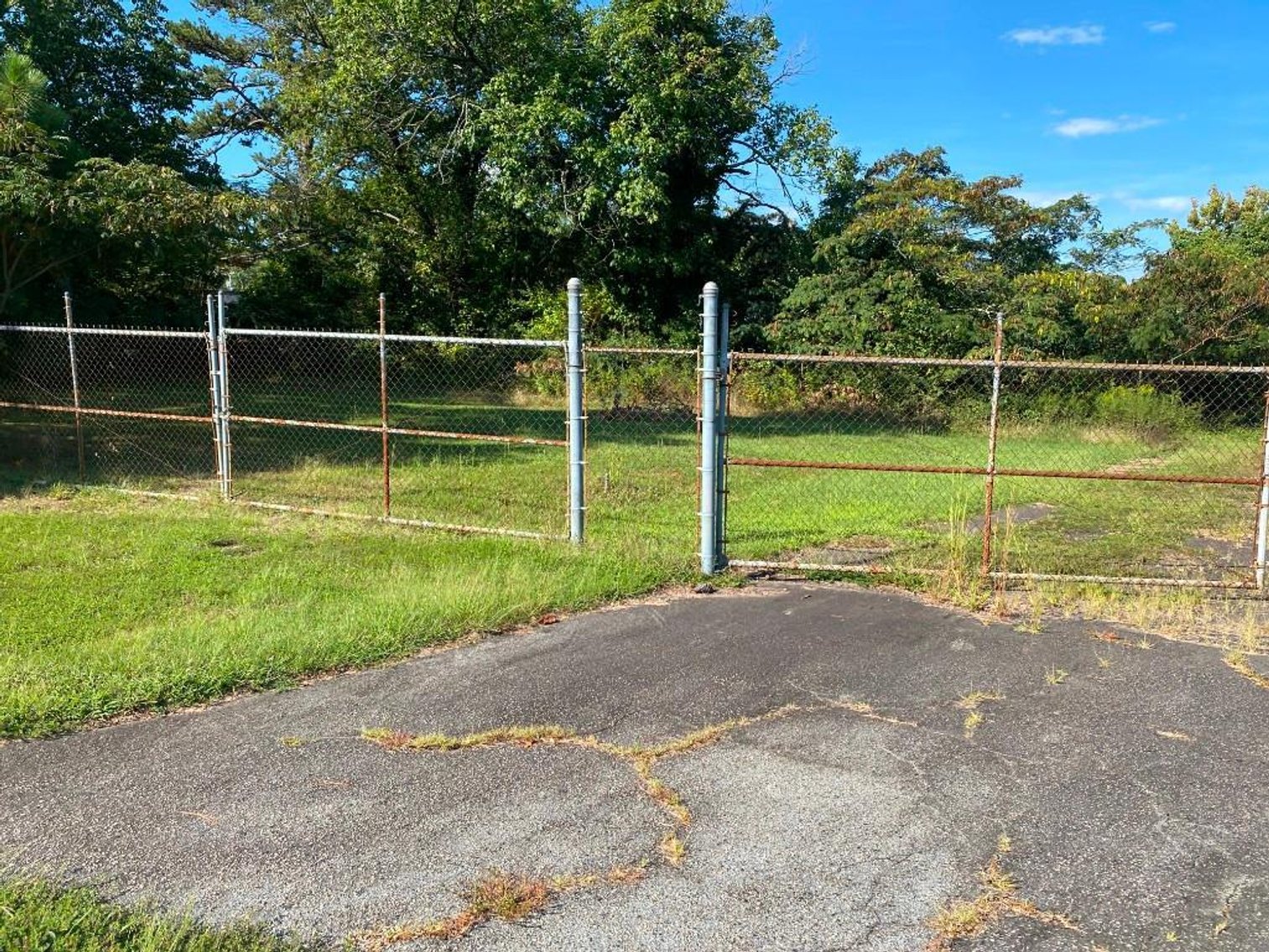 Image for Real Estate Auction - Industrial Office Building in High Point, NC